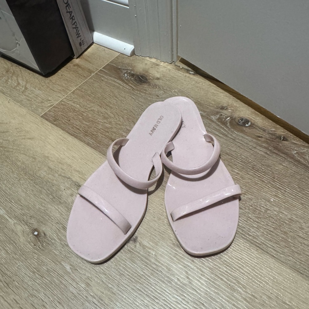 Old Navy Pink Slide Sandals with Quilted Straps